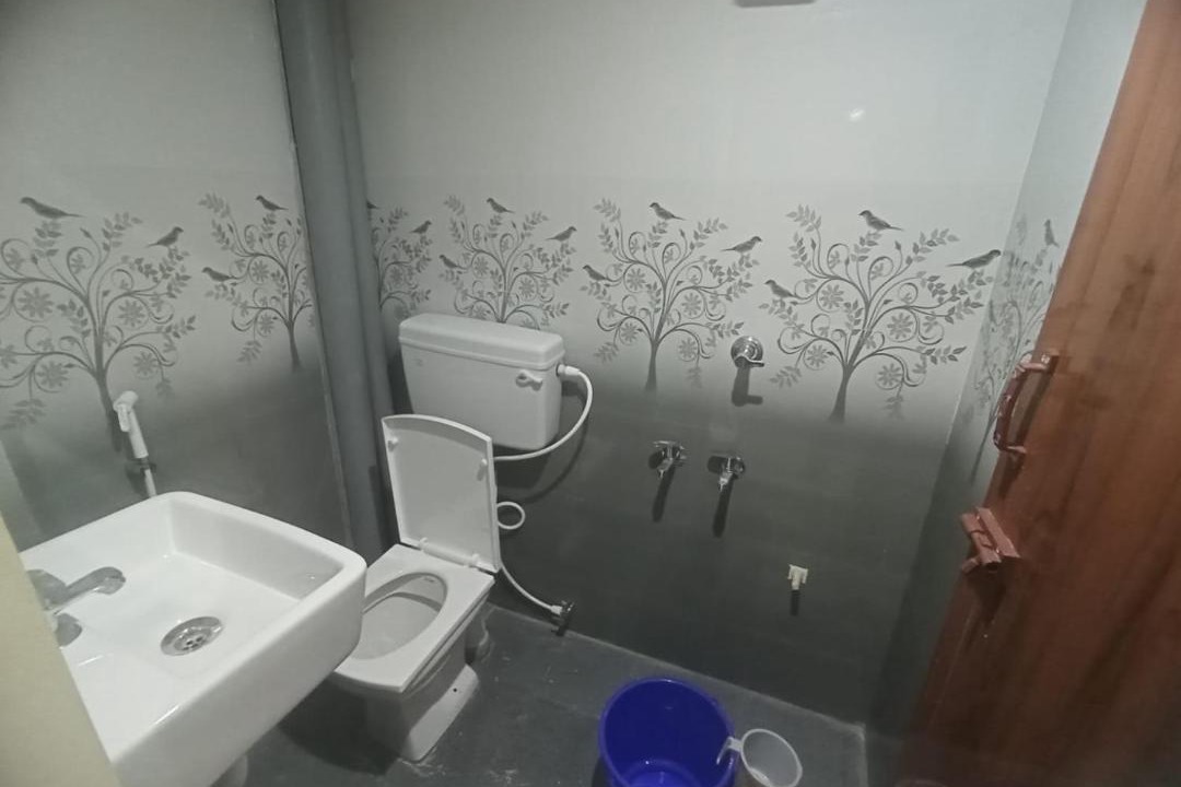 Photo of Bathroom in Tiruvannamalai