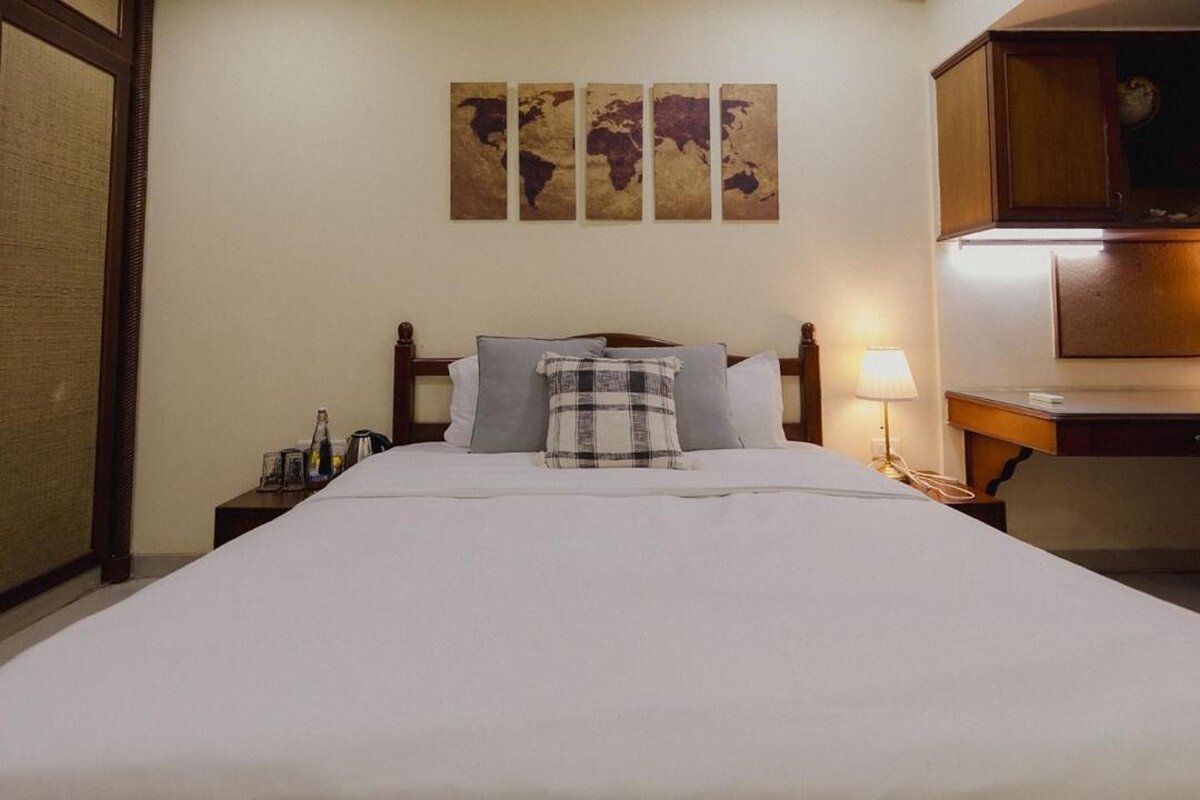 Photo of Bedroom in Dadar East