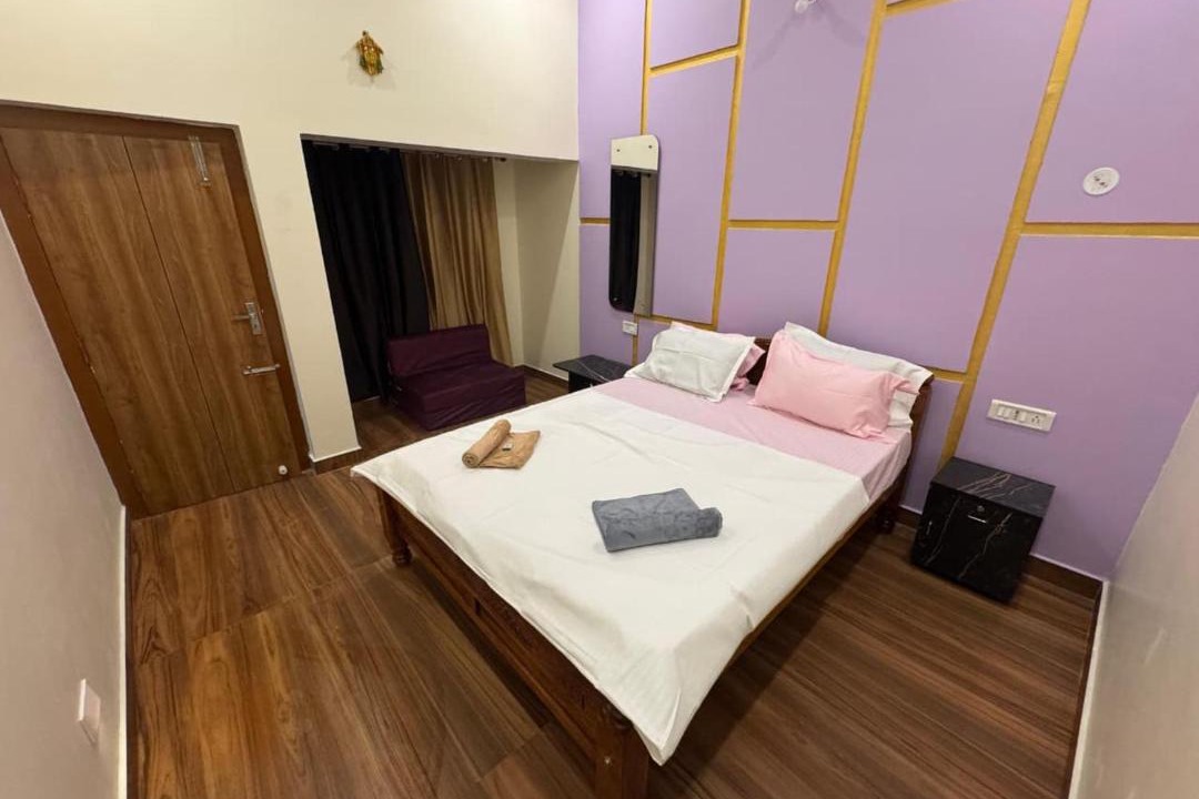 Photo of Bedroom in Mahabalipuram Beach