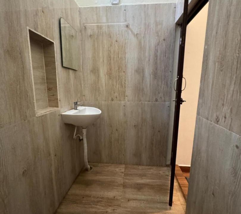 Photo of Bathroom in Mahabalipuram Beach