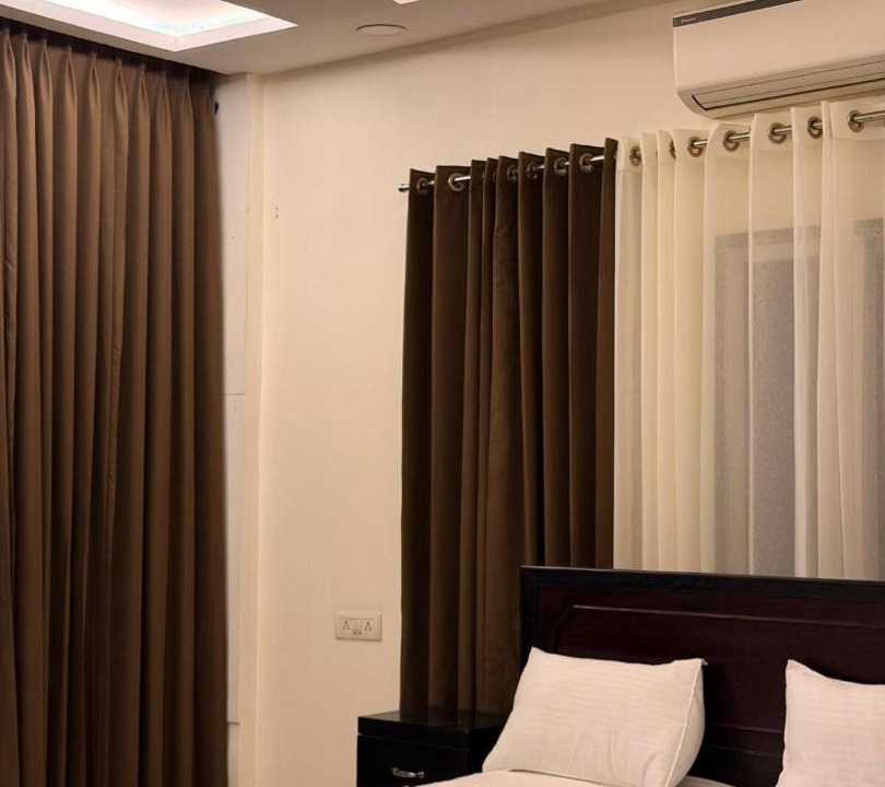 Photo of Bedroom in Toli Chowki