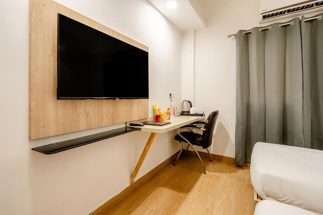 Photo of Others in DLF City