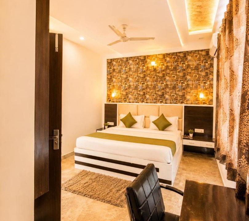 Photo of Bedroom in Taj Ganj