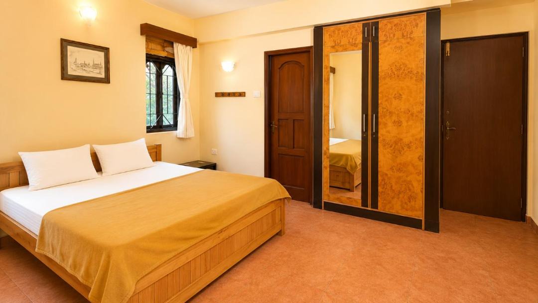 Photo of Bedroom in Mangeshi