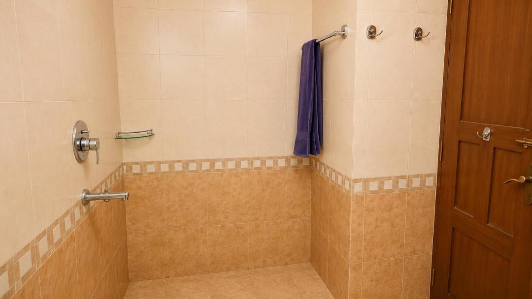 Photo of Bathroom in Mangeshi
