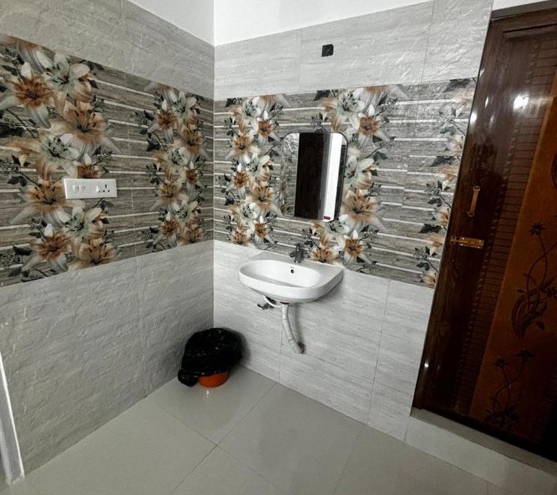 Photo of Bathroom in Kuilapalayam