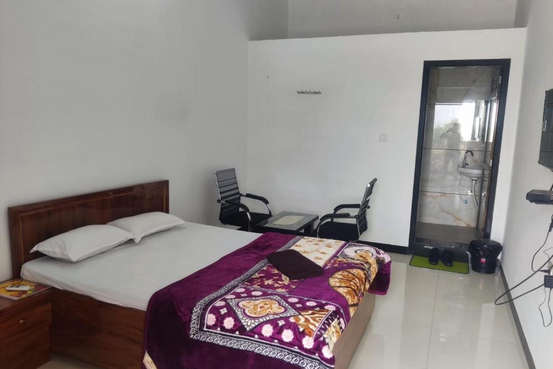 Photo of Bedroom in Desuri