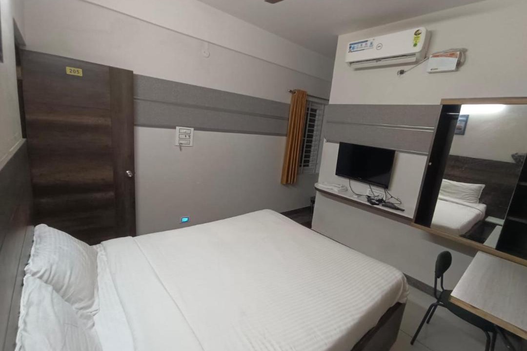 Photo of Bedroom in Srirangam