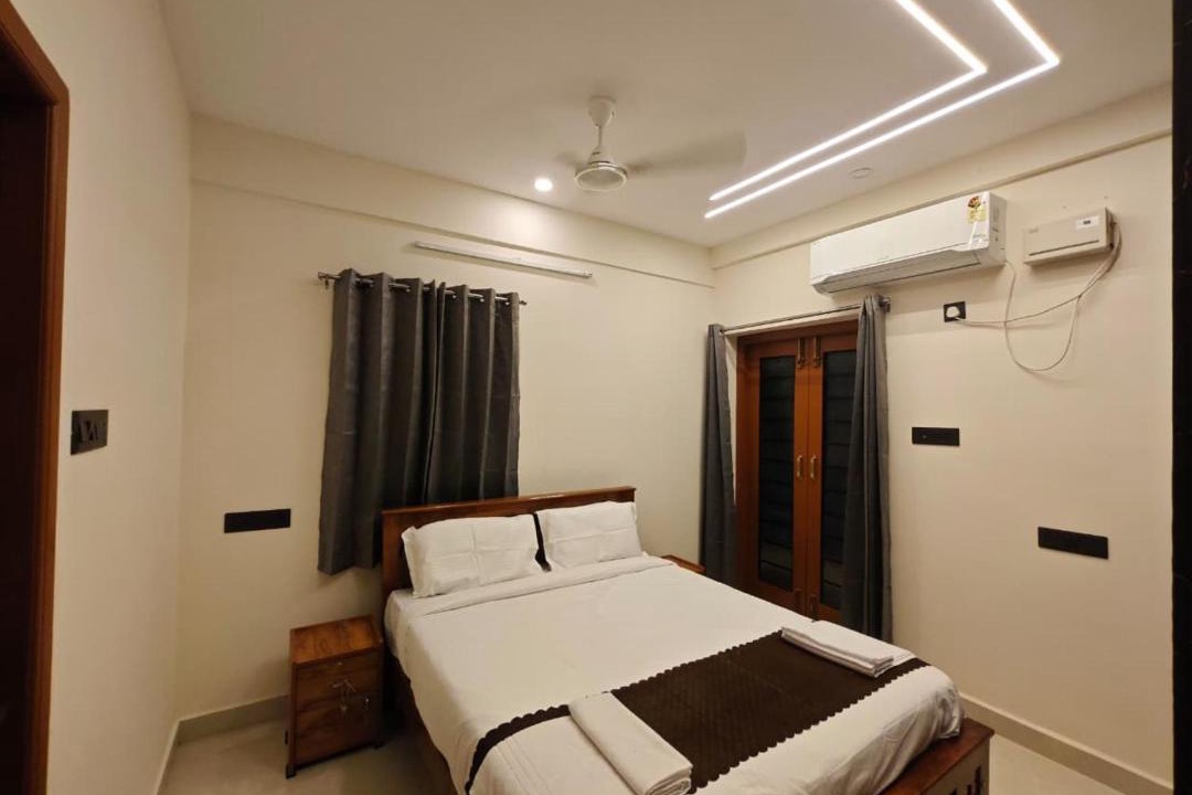 Photo of Bedroom in Manapakkam