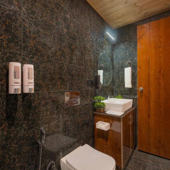 Photo of Bathroom in Fagu