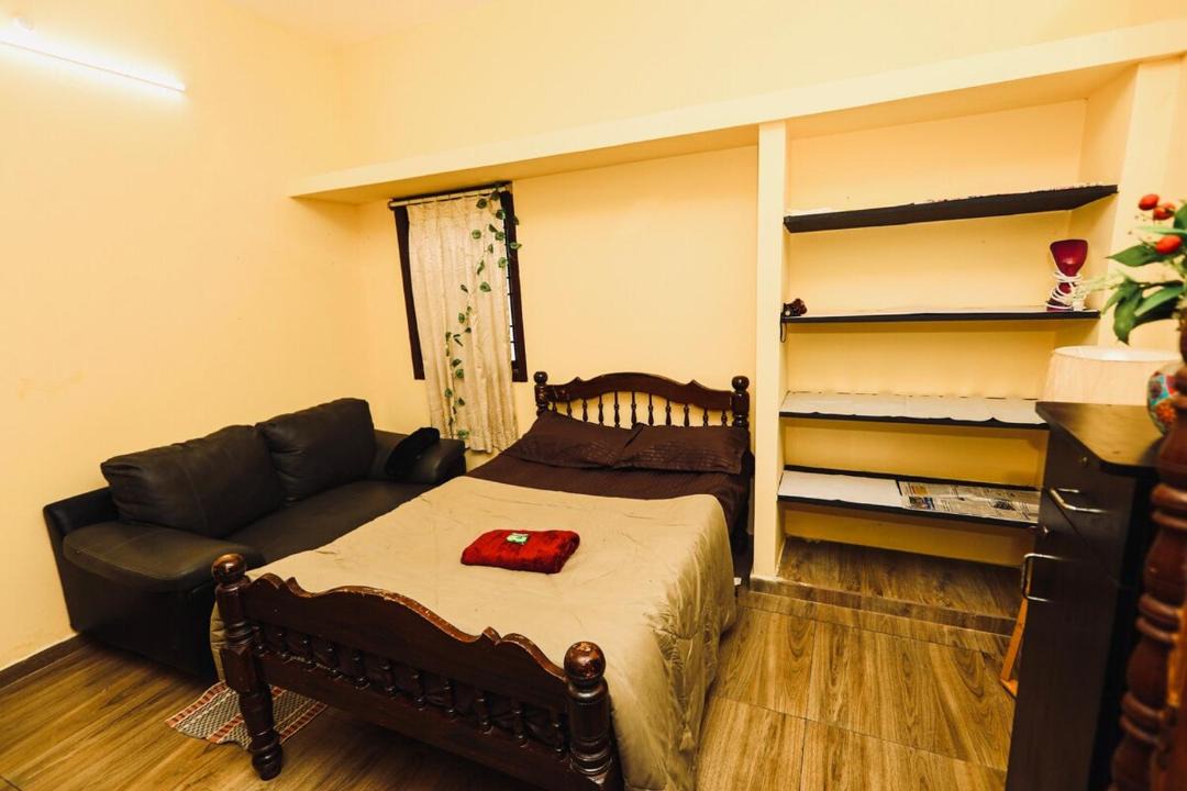Photo of Bedroom in Mudaliarpet