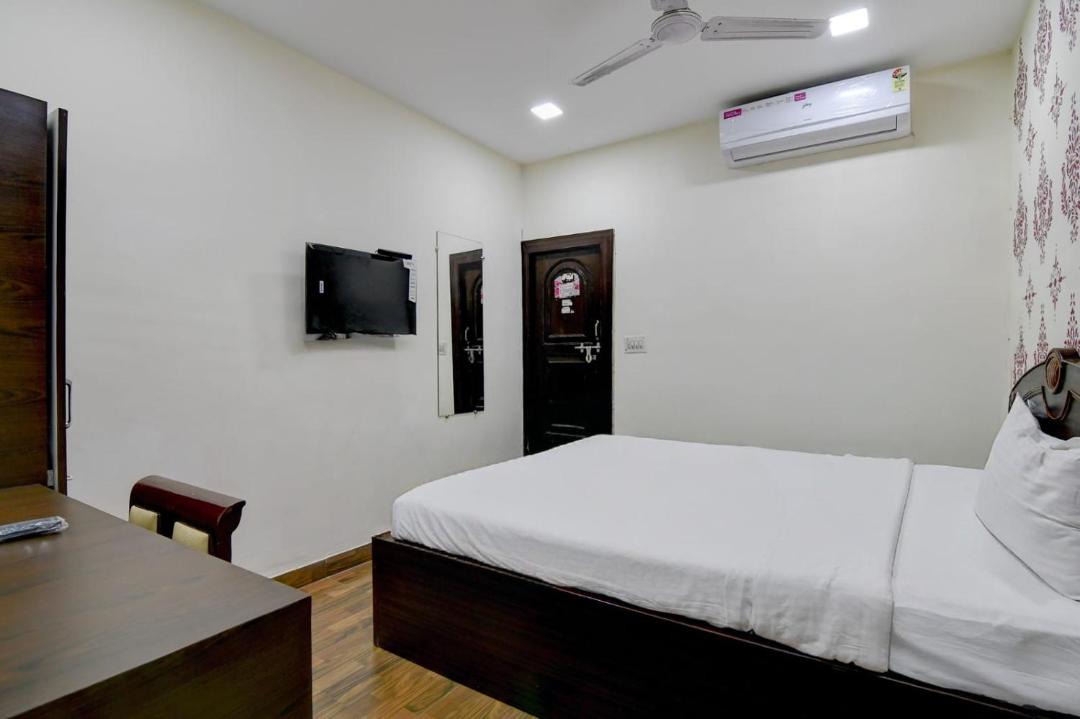 Photo of Bedroom in Sector II