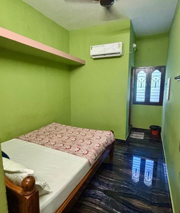 Photo of Bedroom in Rameshwaram