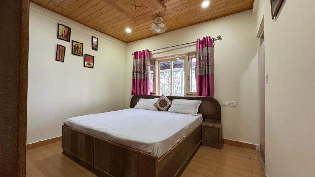 Photo of Bedroom in Kuthar