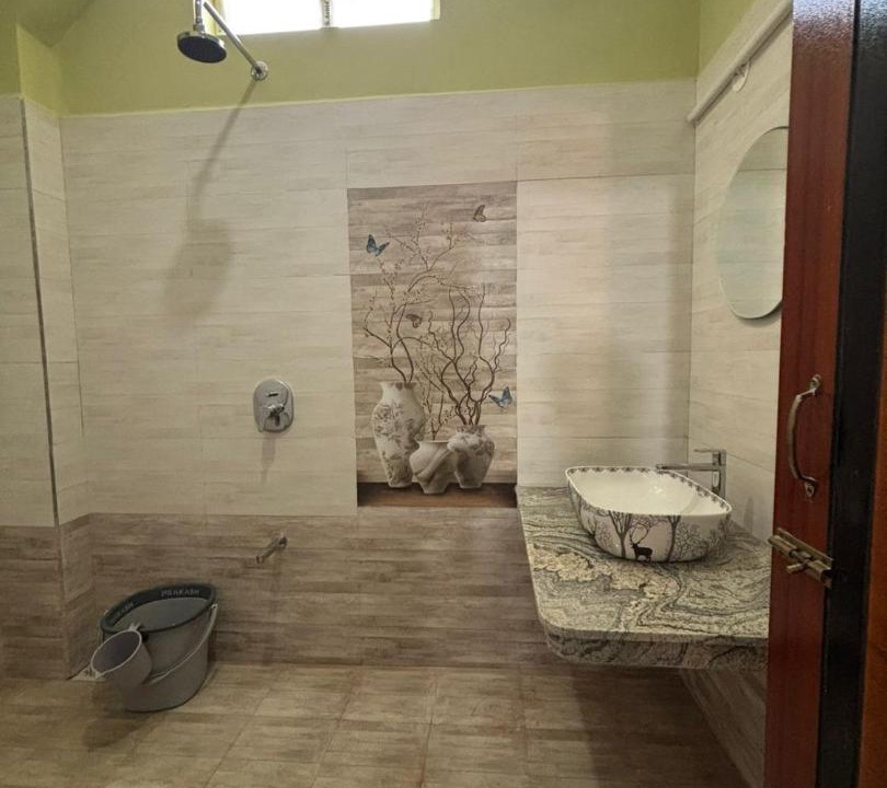 Photo of Bathroom in Kuilapalayam