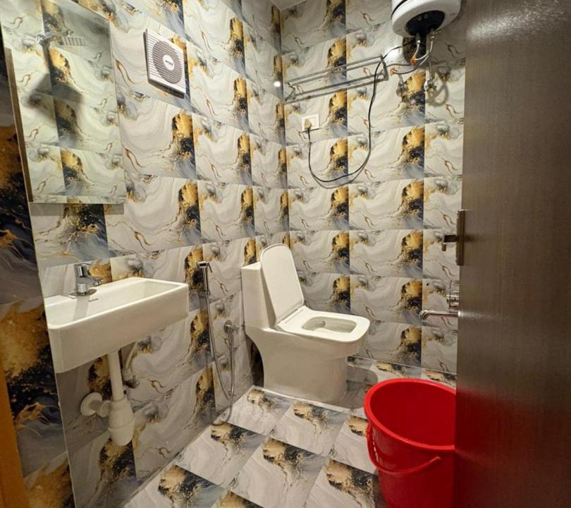 Photo of Bathroom in Ooty