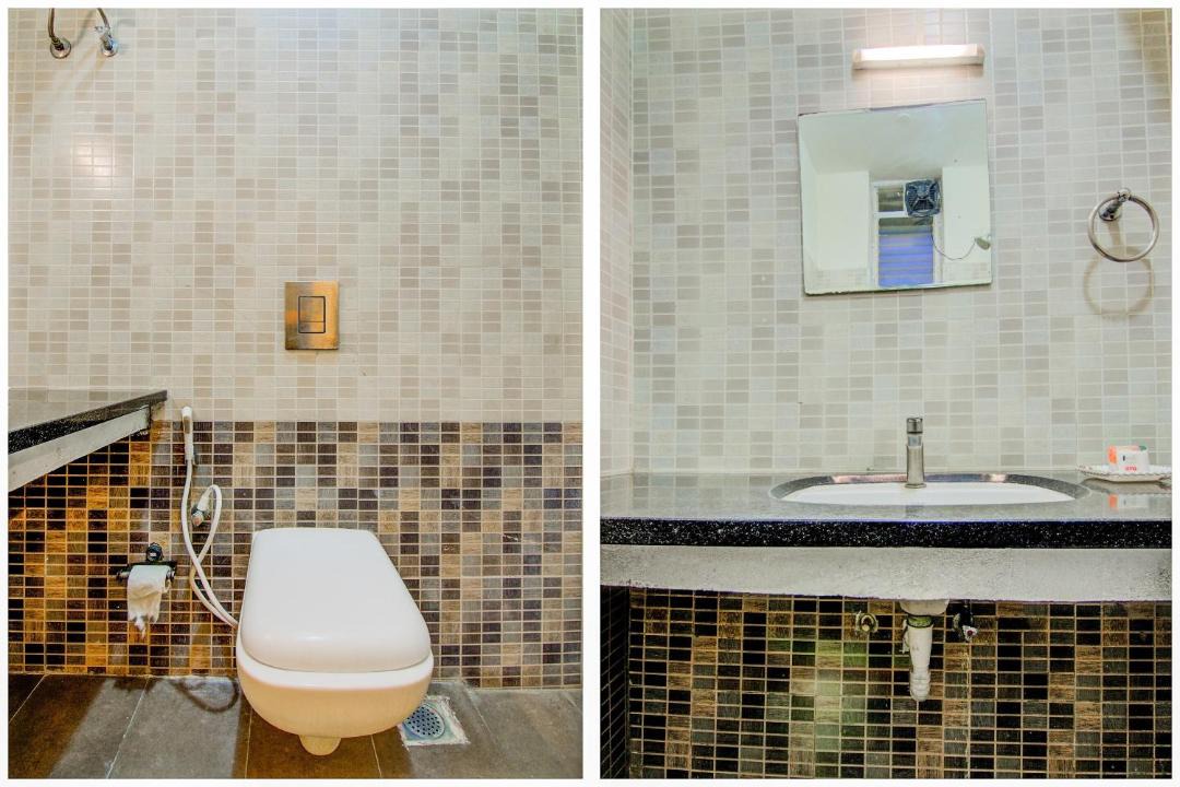 Photo of Bathroom in Thoraipakkam