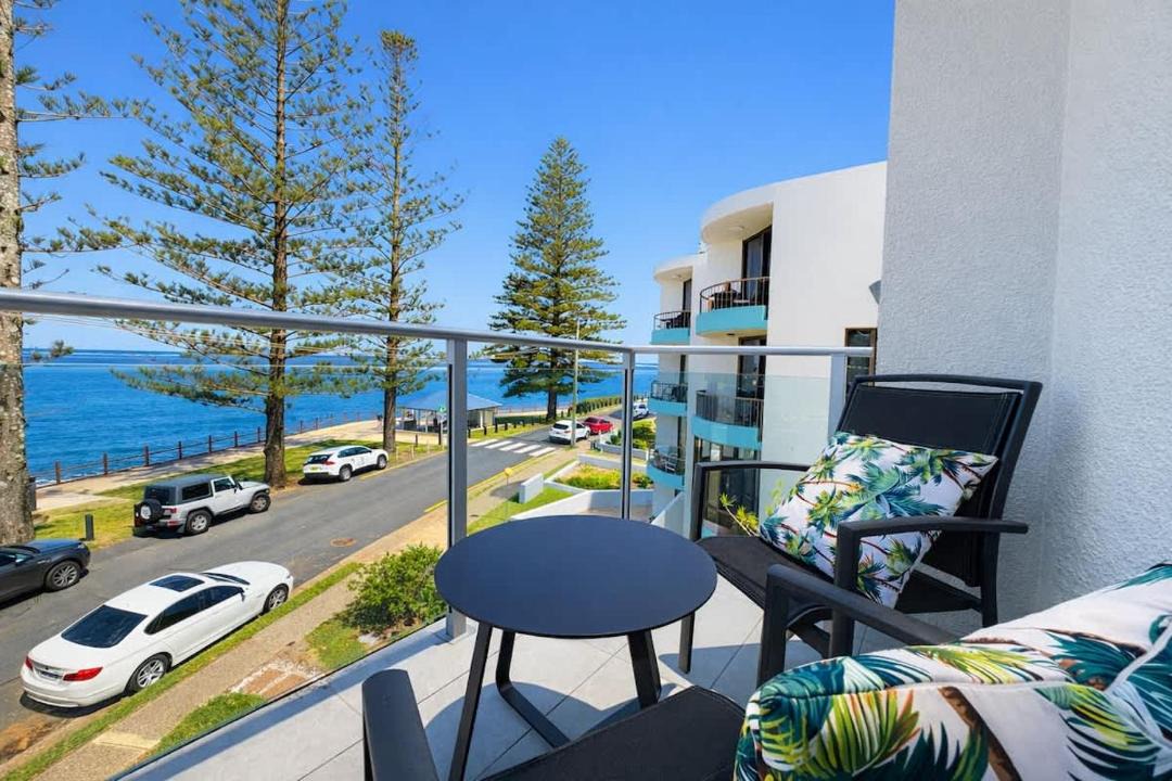 Photo of Patio Balcony in Golden Beach