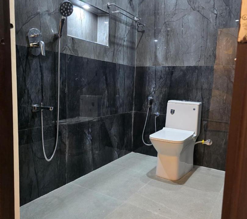 Photo of Bathroom in Mahabalipuram Beach