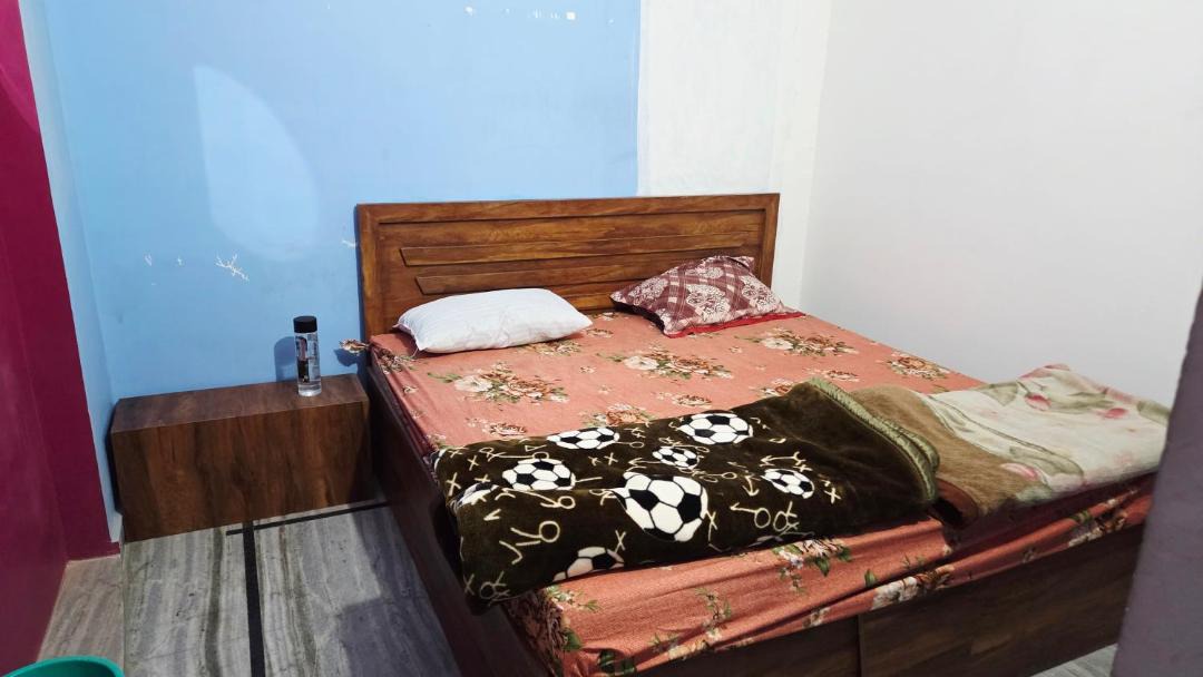 Photo of Bedroom in Shri Madhopur
