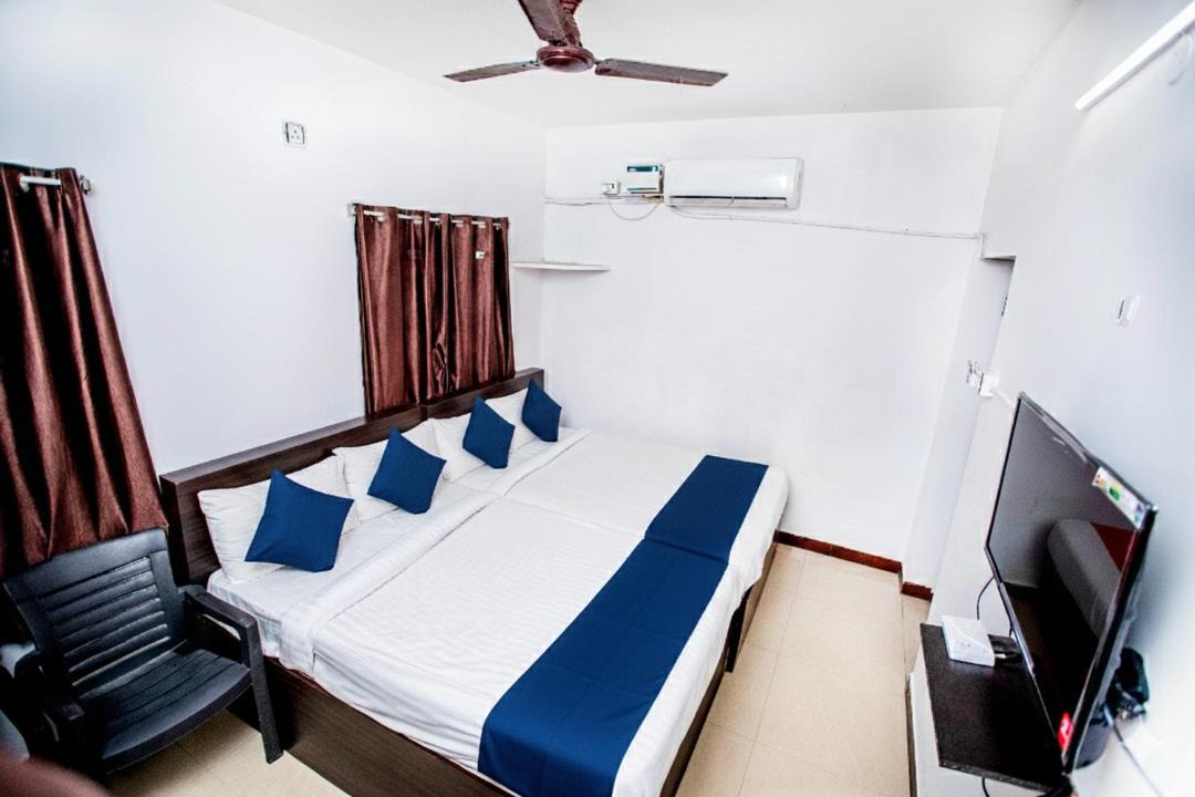 Photo of Bedroom in Pondicherry Beach