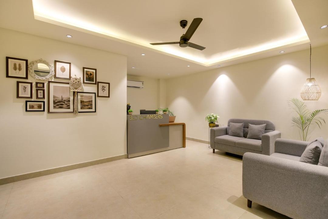 Photo of Livingroom in DLF Phase 3