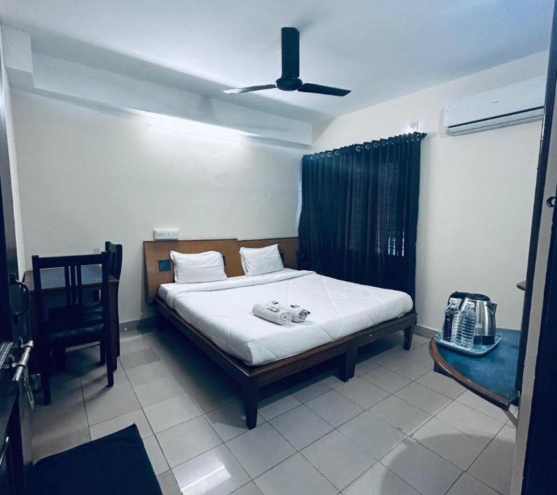 Photo of Bedroom in Adyar