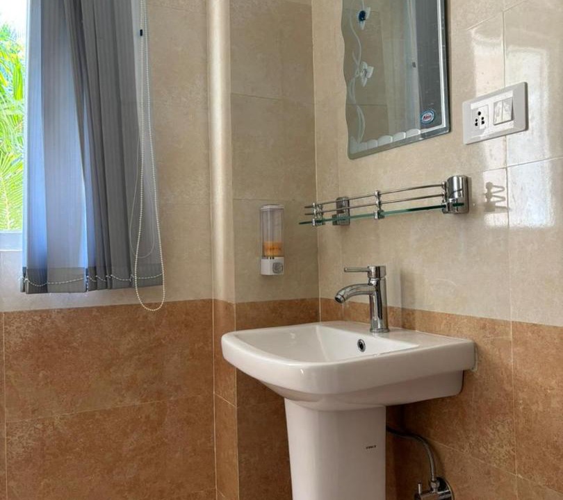 Photo of Bathroom in Hatikhuli