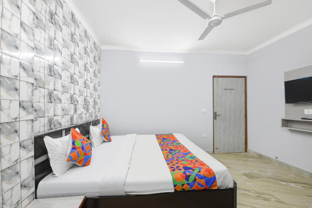 Photo of Bedroom in East of Kailash