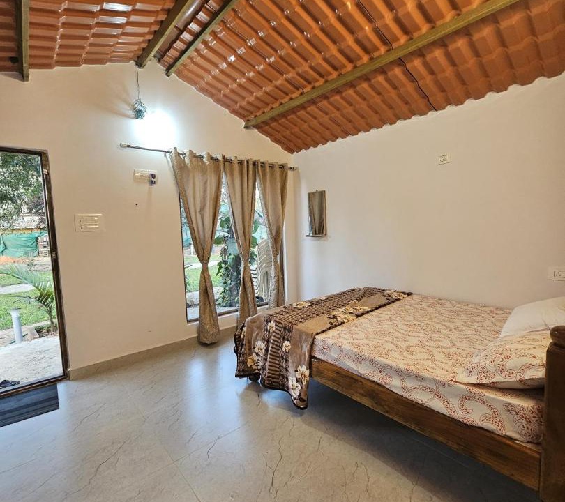 Photo of Bedroom in Timbholi