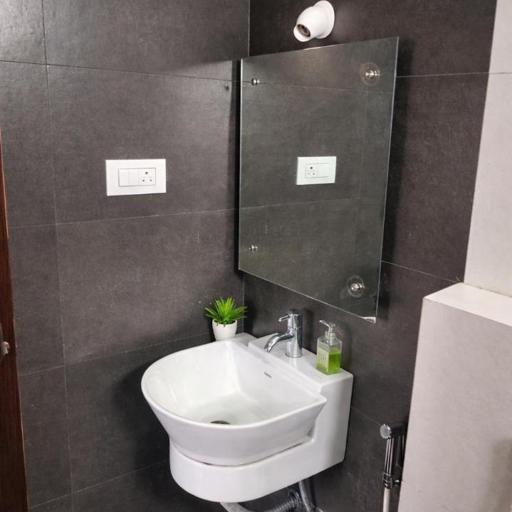 Photo of Bathroom in Ooty