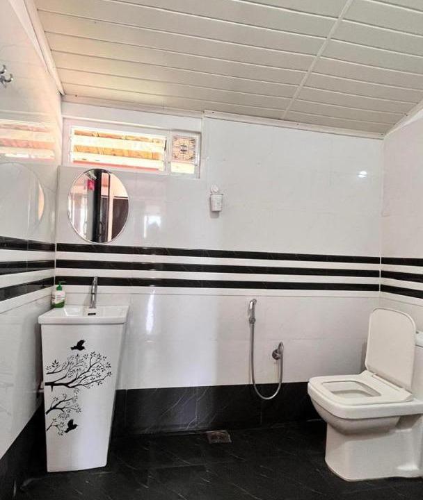 Photo of Bathroom in Suntikoppa