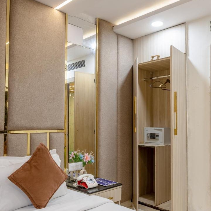 Photo of Bedroom in East of Kailash
