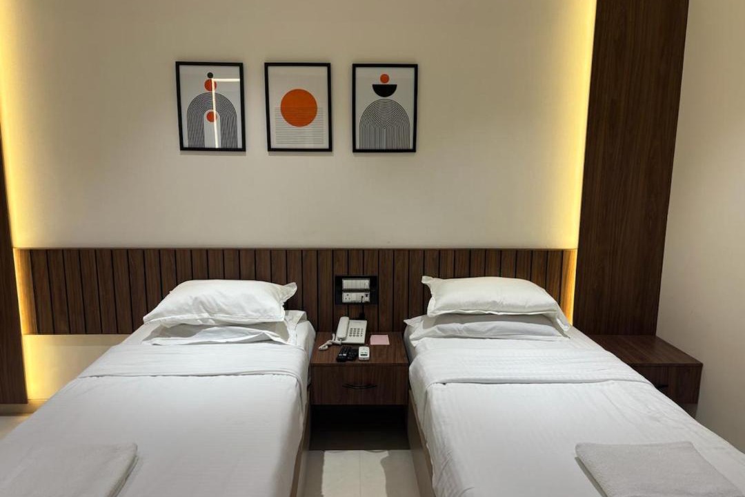 Photo of Others in Vile Parle West