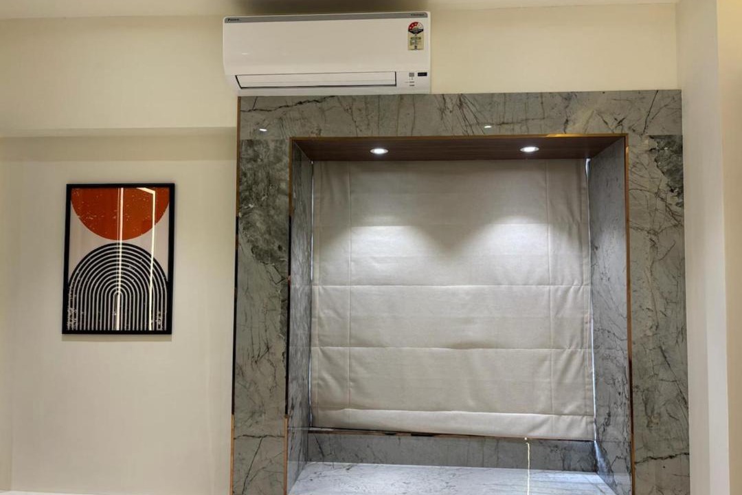 Photo of Others in Vile Parle West