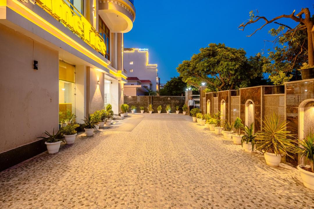 Photo of Others in Greater Noida