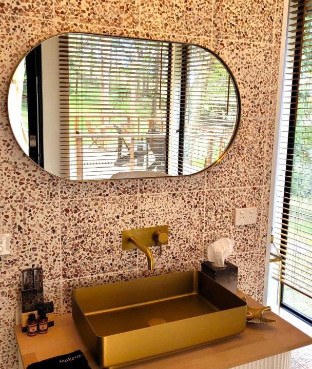 Photo of Bathroom in Trafalgar South
