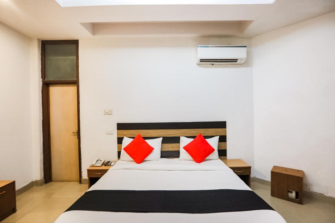Photo of Bedroom in Kalkaji