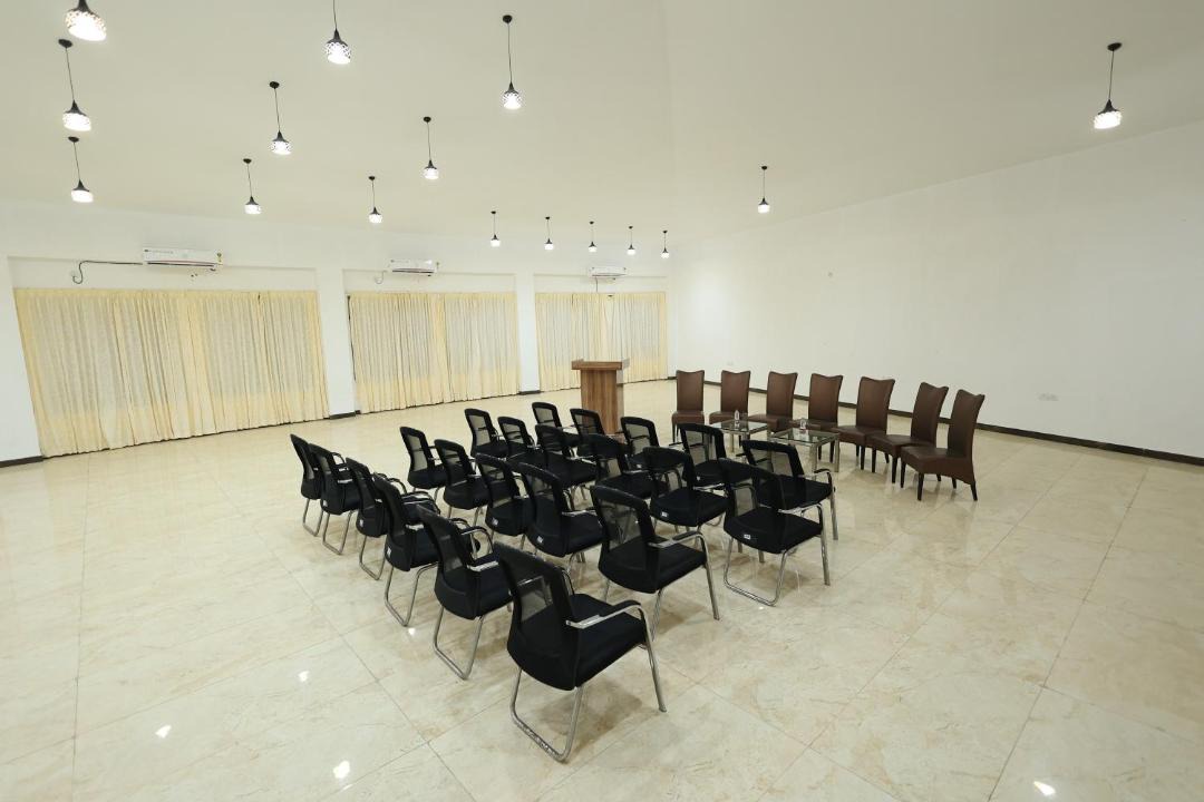 Photo of Others in Manchanabele