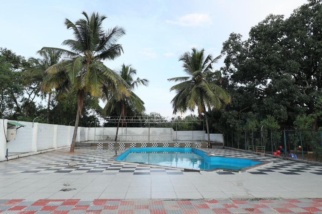 Photo of Others in Manchanabele