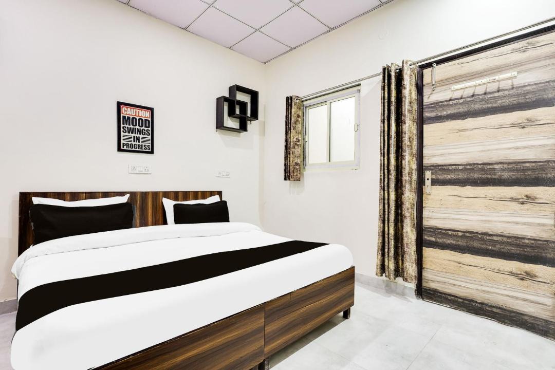 Photo of Bedroom in Kamla Nagar