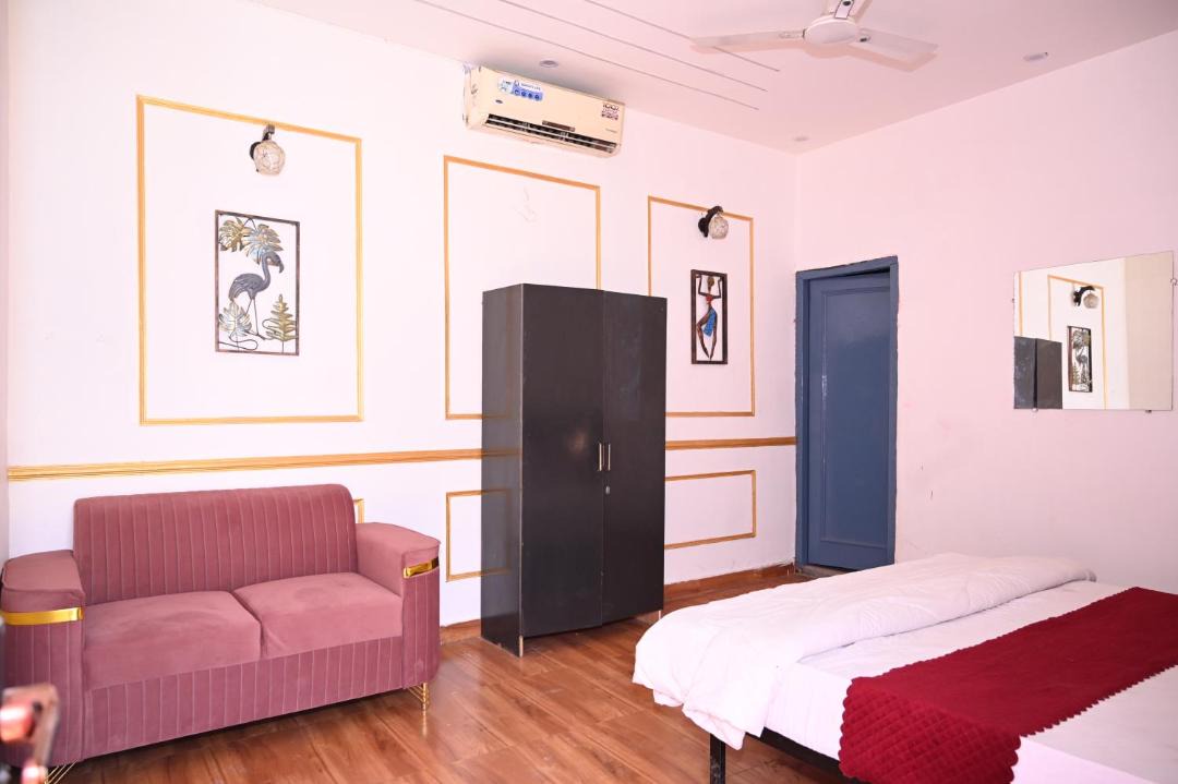Photo of Others in Greater Noida