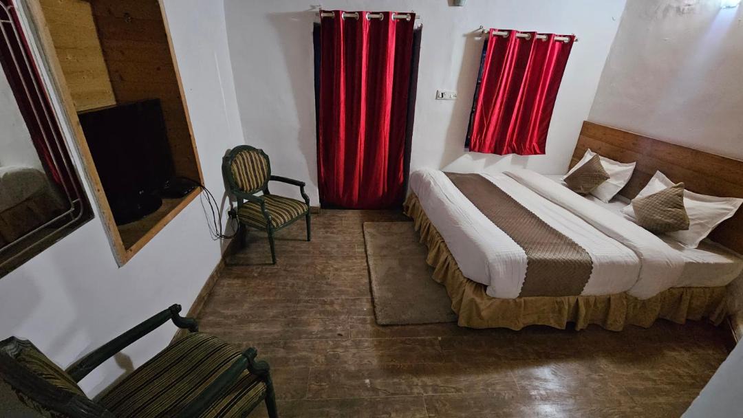 Photo of Bedroom in Khattalwada