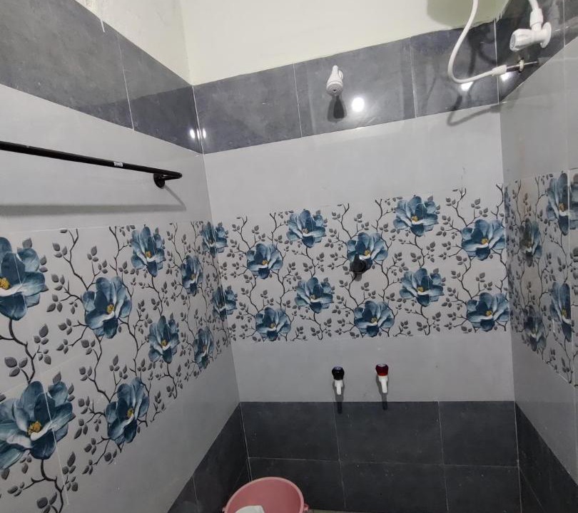 Photo of Bathroom in Palani