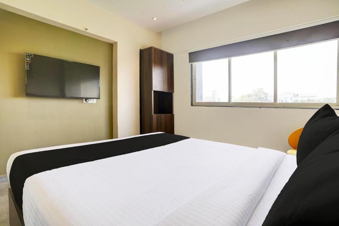 Photo of Bedroom in Juhu