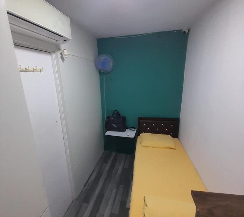 Photo of Bedroom in Juhu