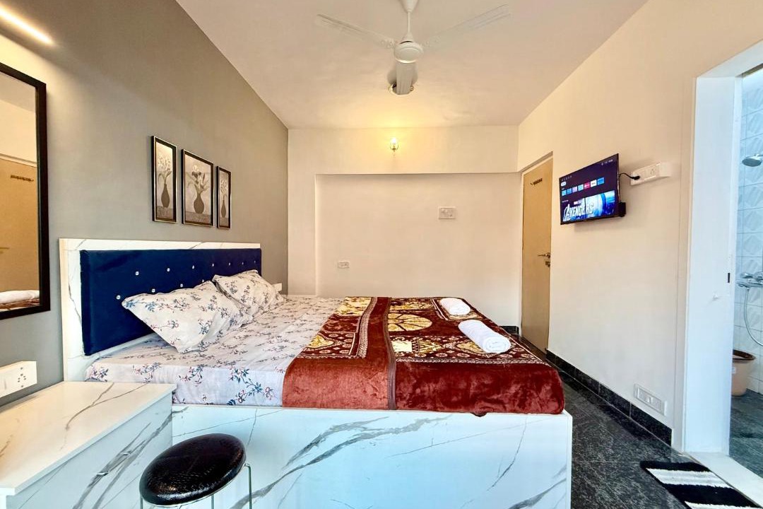 Photo of Bedroom in Juhu