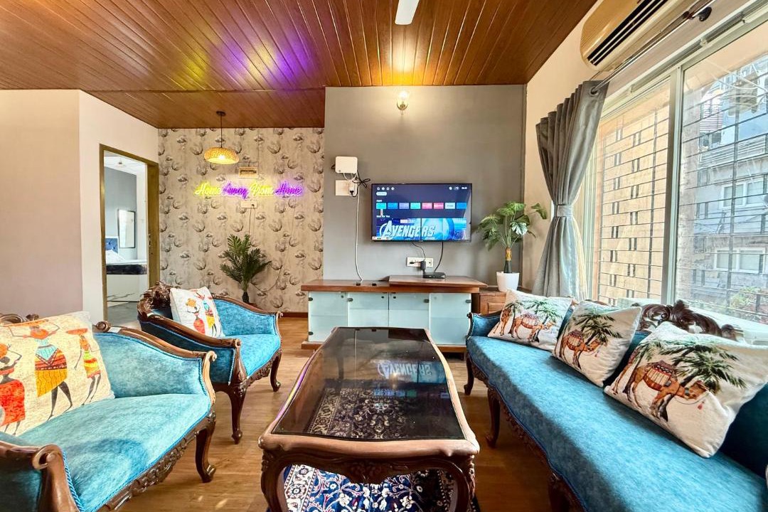 Photo of Livingroom in Juhu