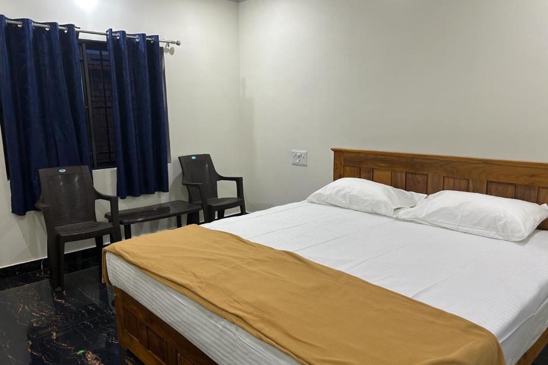 Photo of Bedroom in Hireguthi