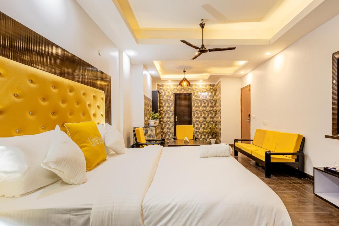 Photo of Bedroom in Sushant Lok